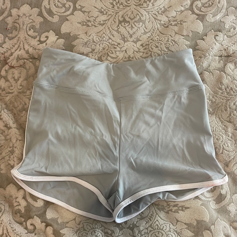 Butt scrunch workout shorts